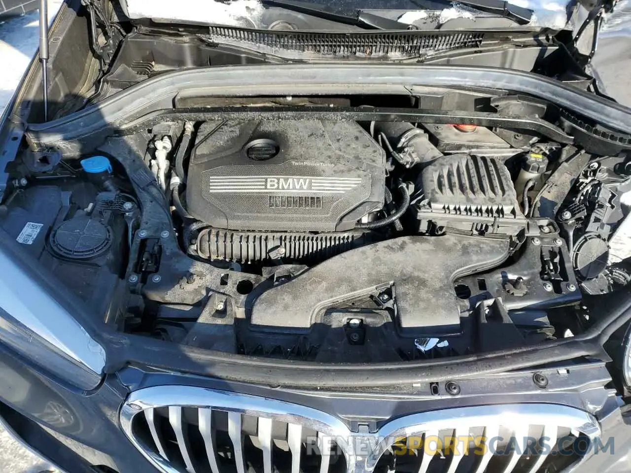 12 fotografías del automóvil dañado WBXJG9C04L5P21531 BMW X1 2020