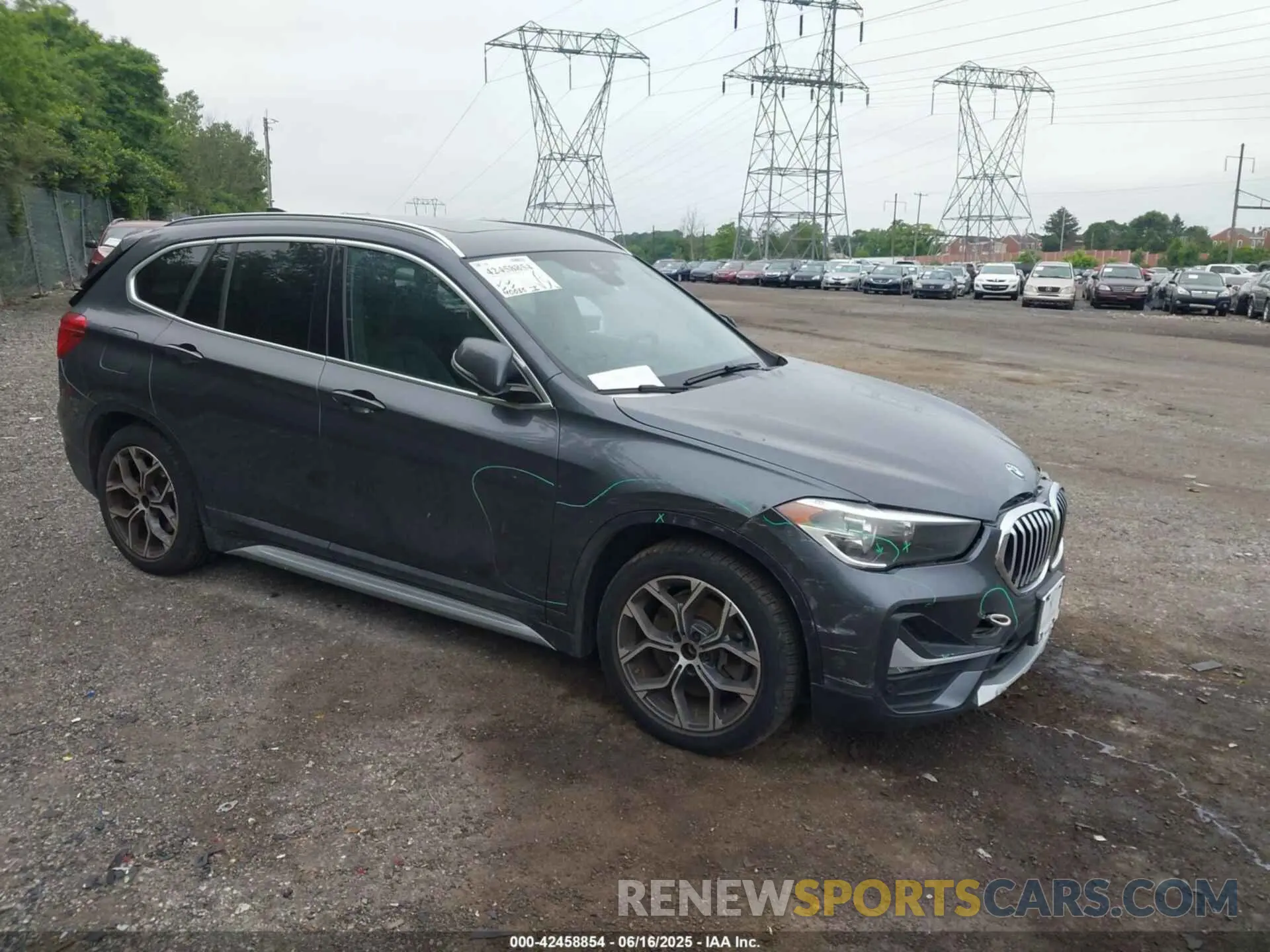 20 fotografías del automóvil dañado WBXJG9C04L5P43173 BMW X1 2020