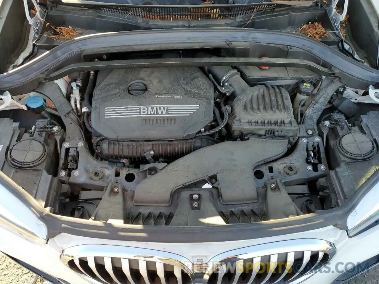 12 fotografías del automóvil dañado WBXJG9C04L5P79090 BMW X1 2020