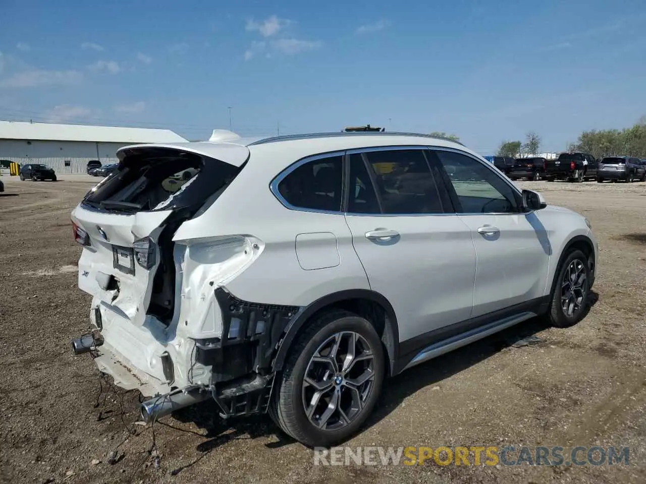 3 fotografías del automóvil dañado WBXJG9C06L5P53686 BMW X1 2020