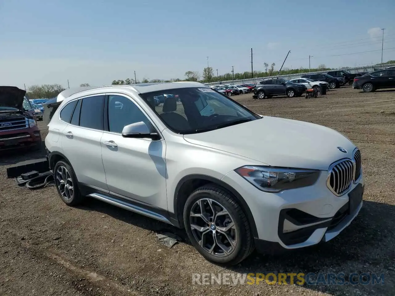 4 fotografías del automóvil dañado WBXJG9C06L5P53686 BMW X1 2020