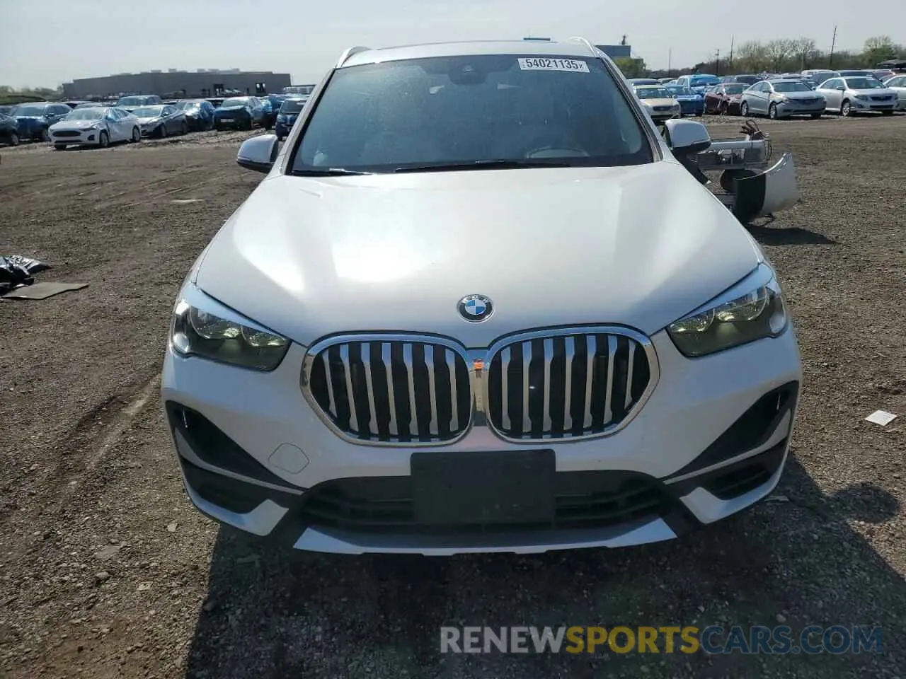 5 fotografías del automóvil dañado WBXJG9C06L5P53686 BMW X1 2020