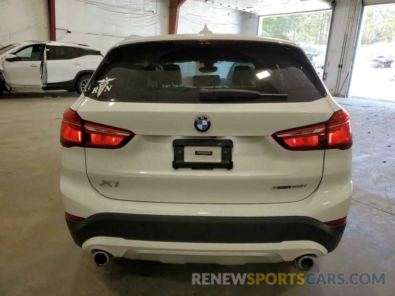 6 fotografías del automóvil dañado WBXJG9C09L3L81773 BMW X1 2020