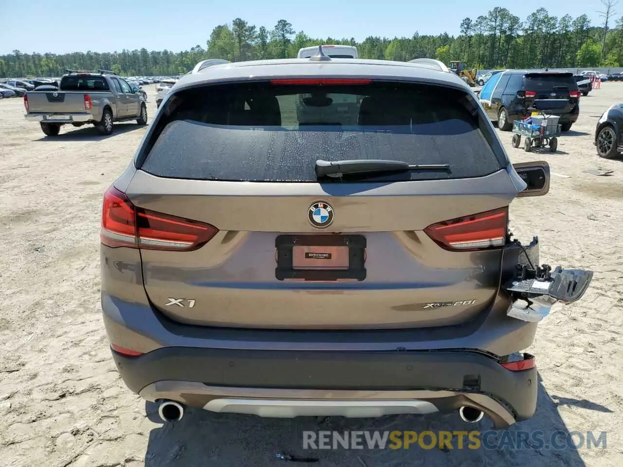 6 fotografías del automóvil dañado WBXJG9C09L5R23653 BMW X1 2020