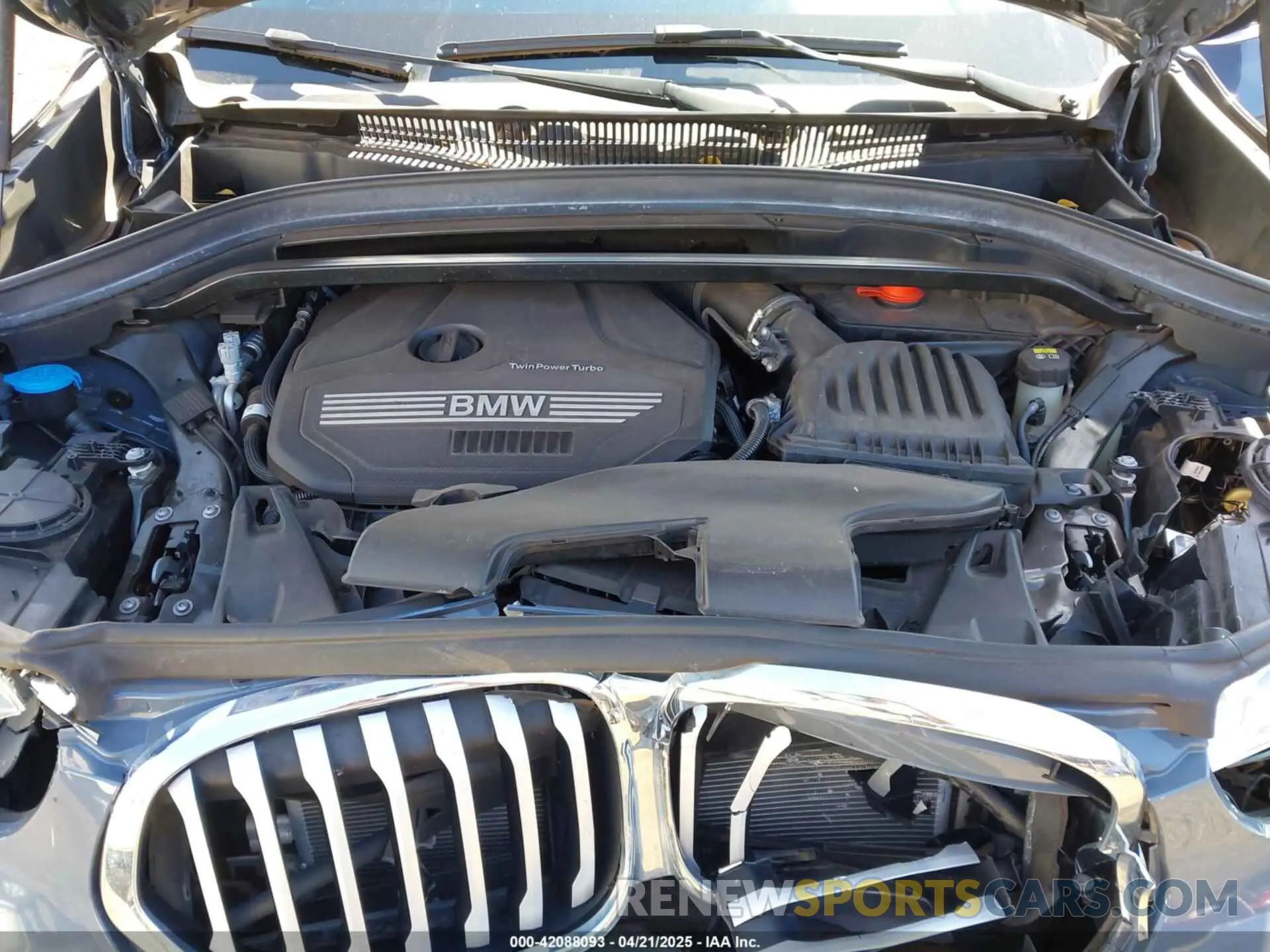 10 fotografías del automóvil dañado WBXJG7C01M5S66837 BMW X1 2021