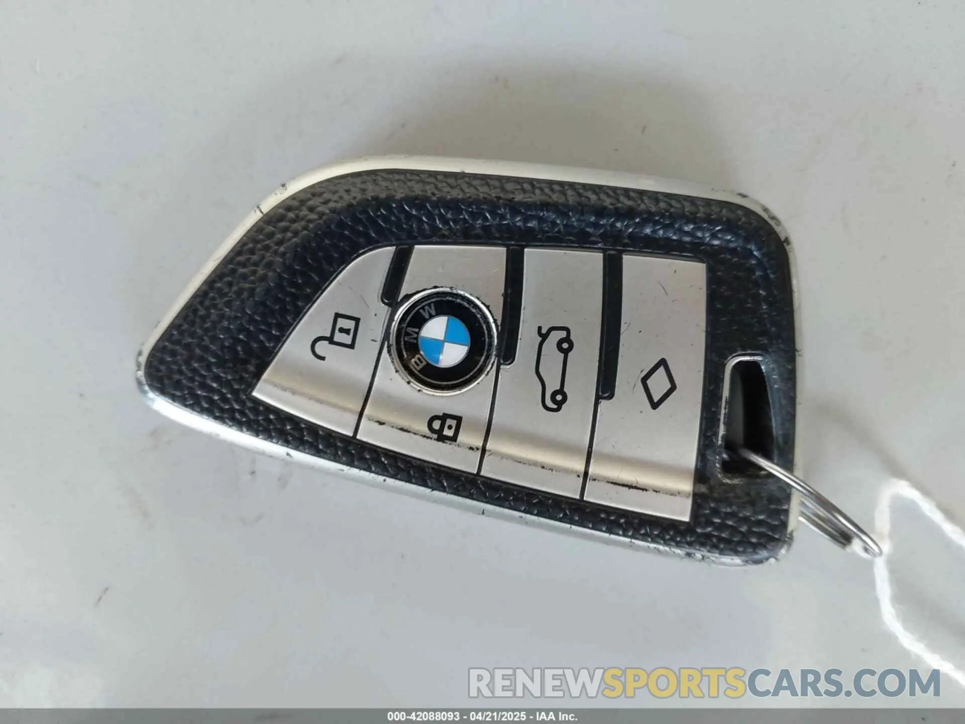 11 fotografías del automóvil dañado WBXJG7C01M5S66837 BMW X1 2021