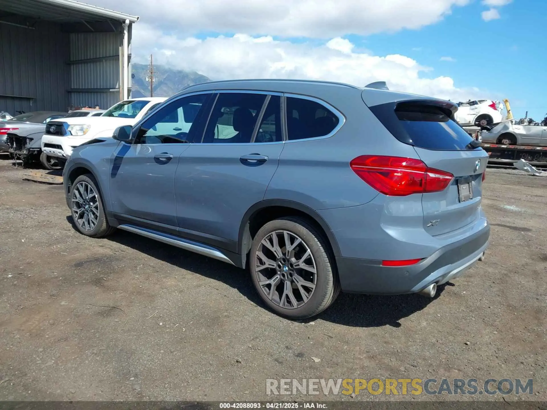 3 fotografías del automóvil dañado WBXJG7C01M5S66837 BMW X1 2021