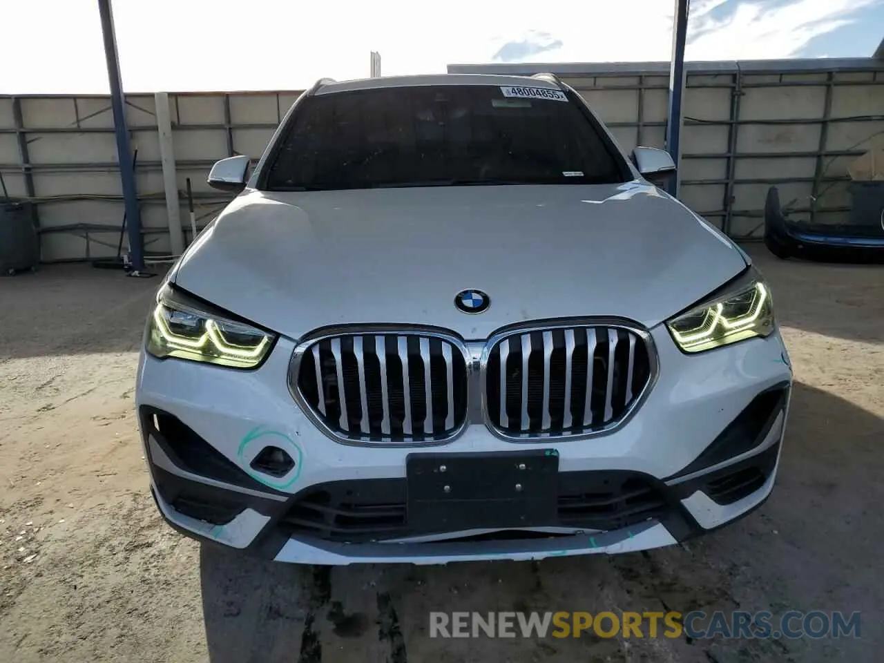 5 fotografías del automóvil dañado WBXJG7C01M5T08696 BMW X1 2021