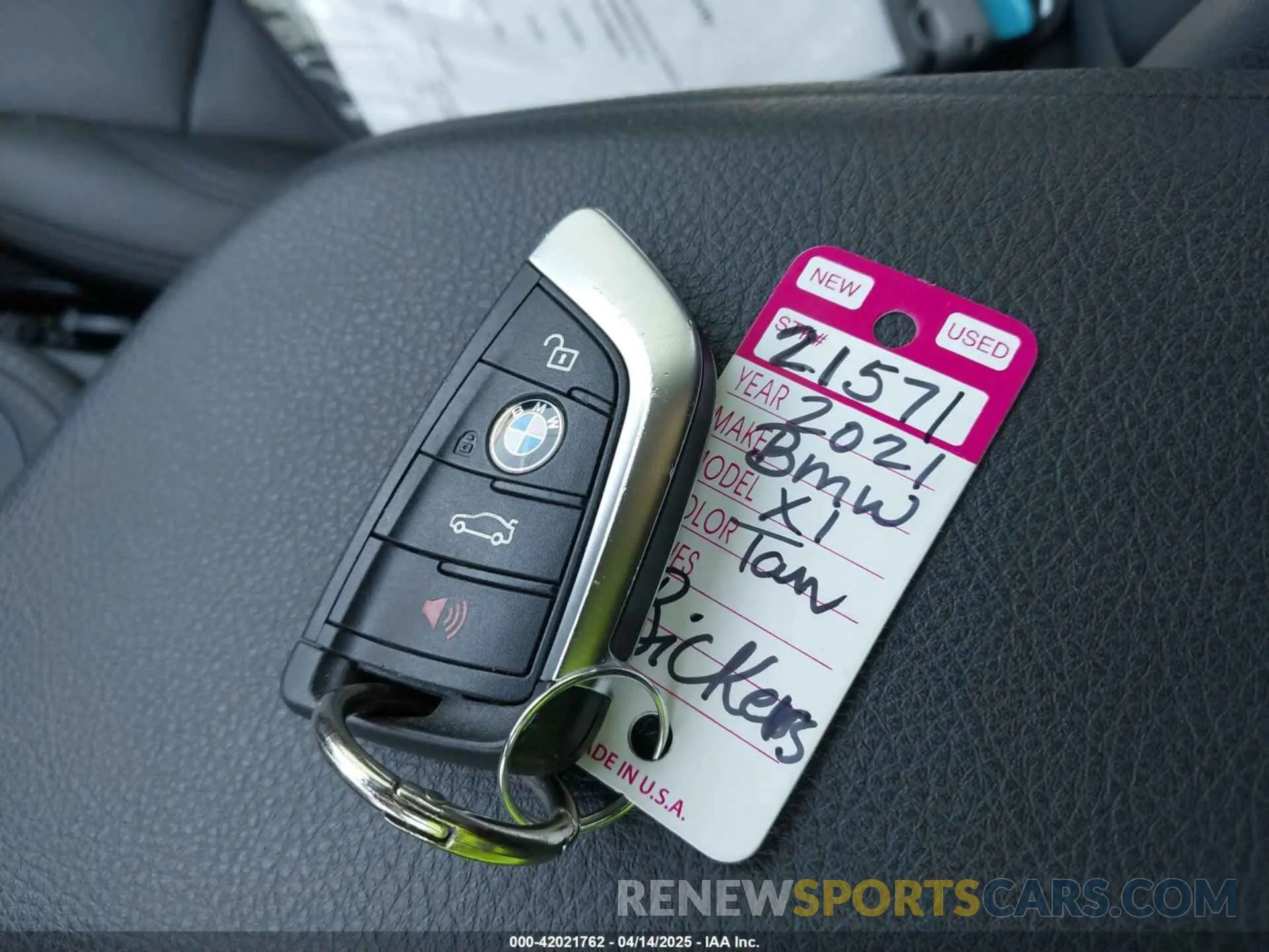 11 fotografías del automóvil dañado WBXJG7C06M5T14235 BMW X1 2021