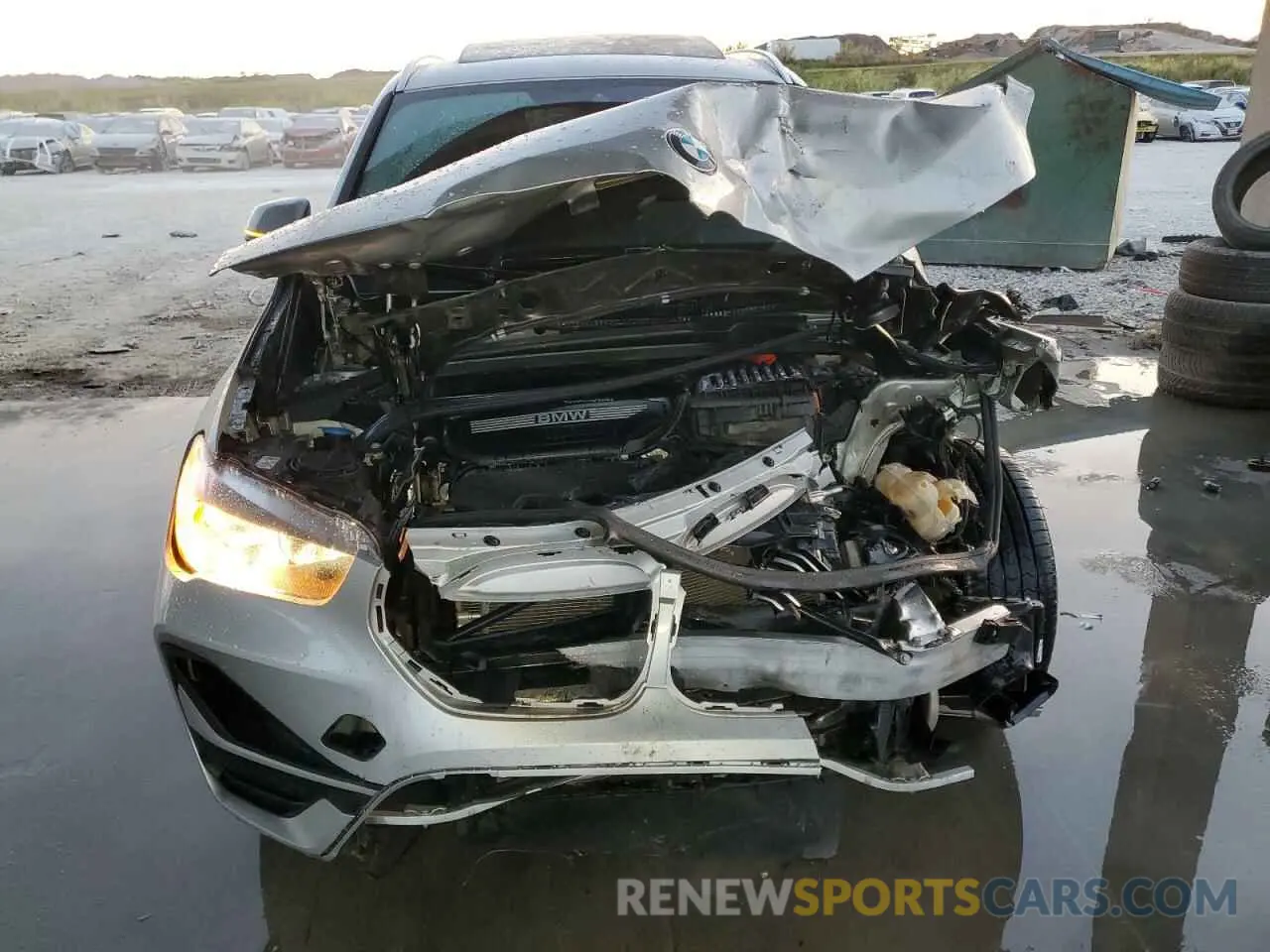 5 fotografías del automóvil dañado WBXJG7C06M5U13475 BMW X1 2021