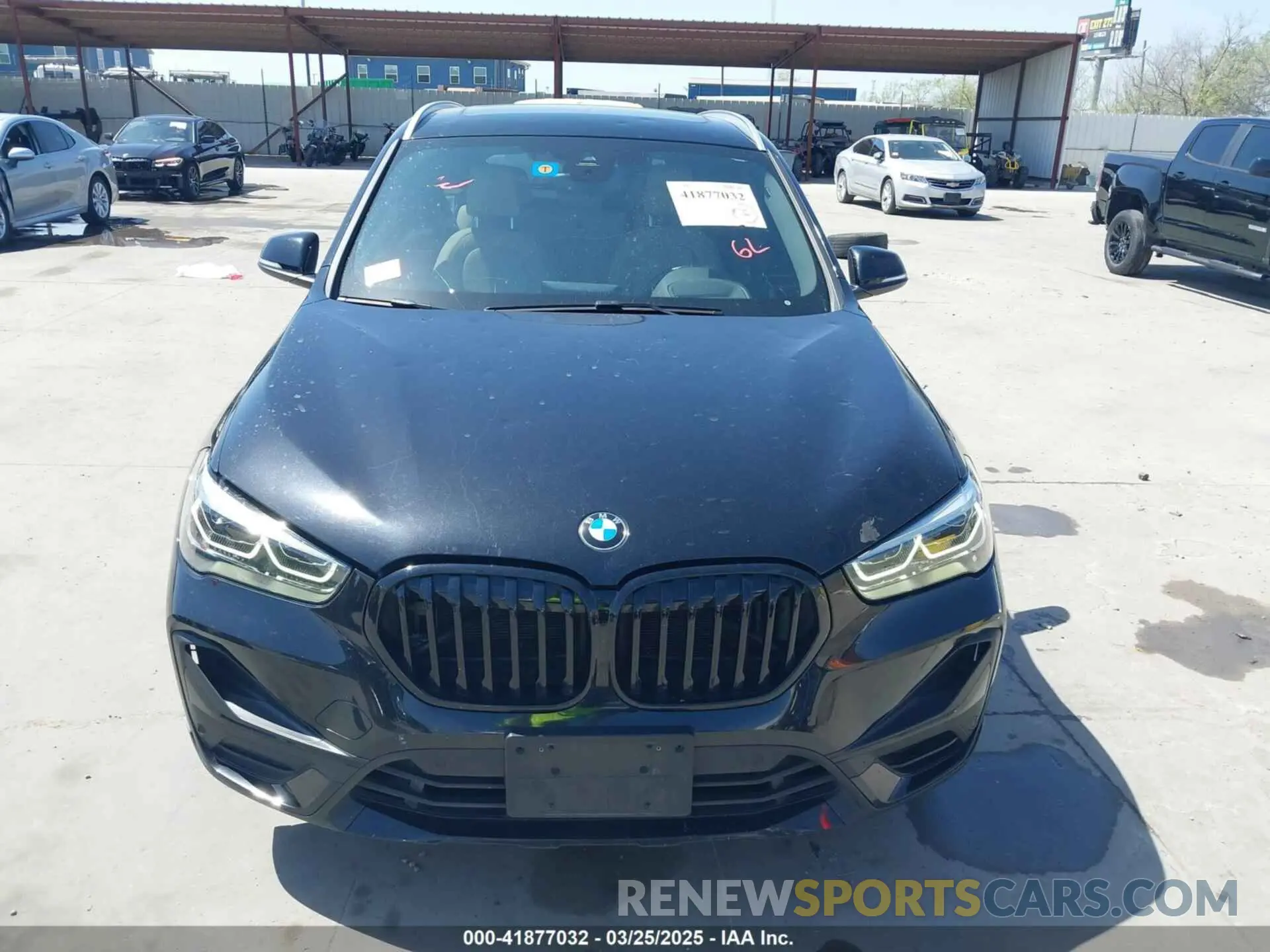 12 fotografías del automóvil dañado WBXJG7C07M3M65841 BMW X1 2021