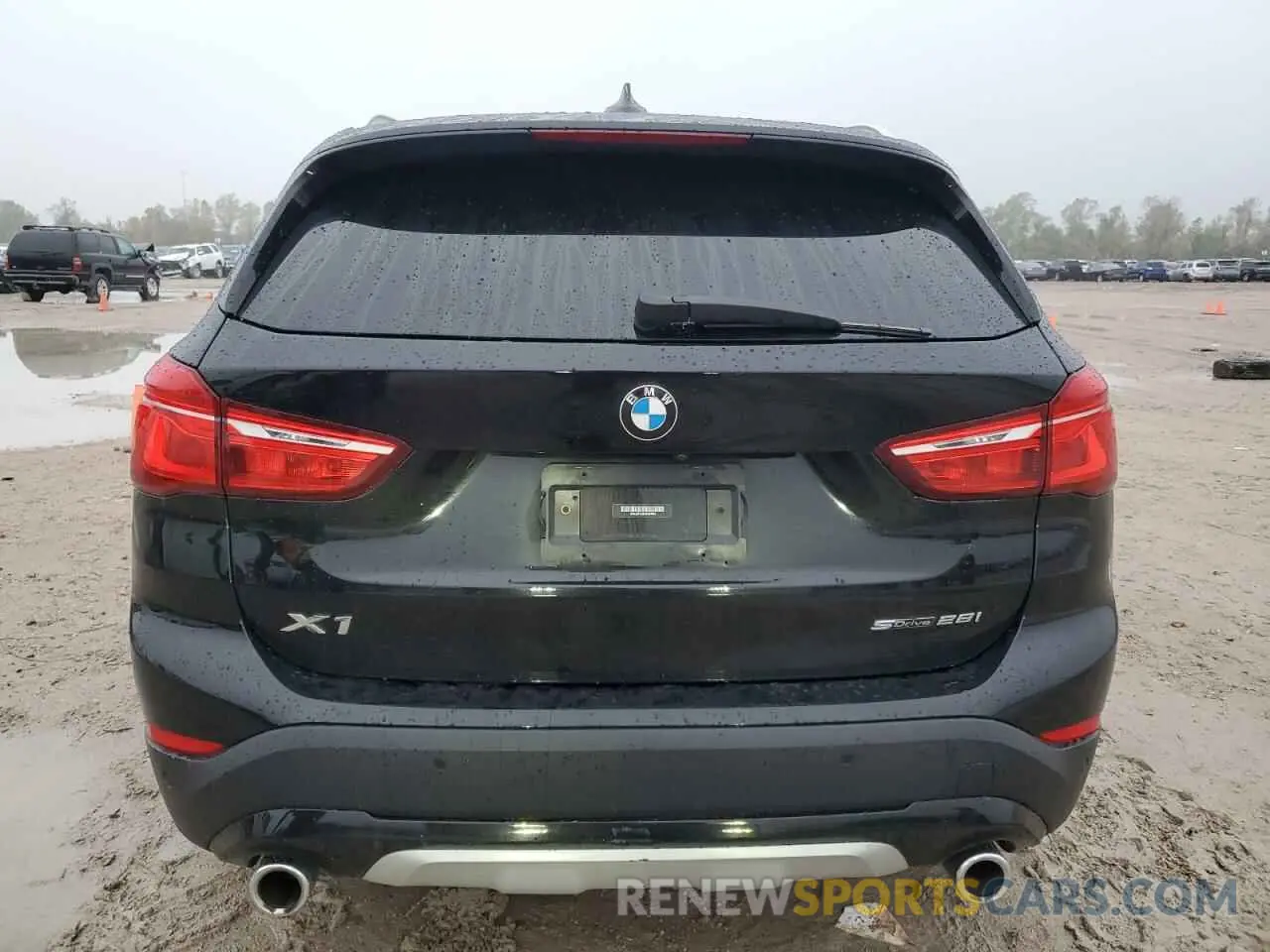 6 fotografías del automóvil dañado WBXJG7C08M5S94926 BMW X1 2021