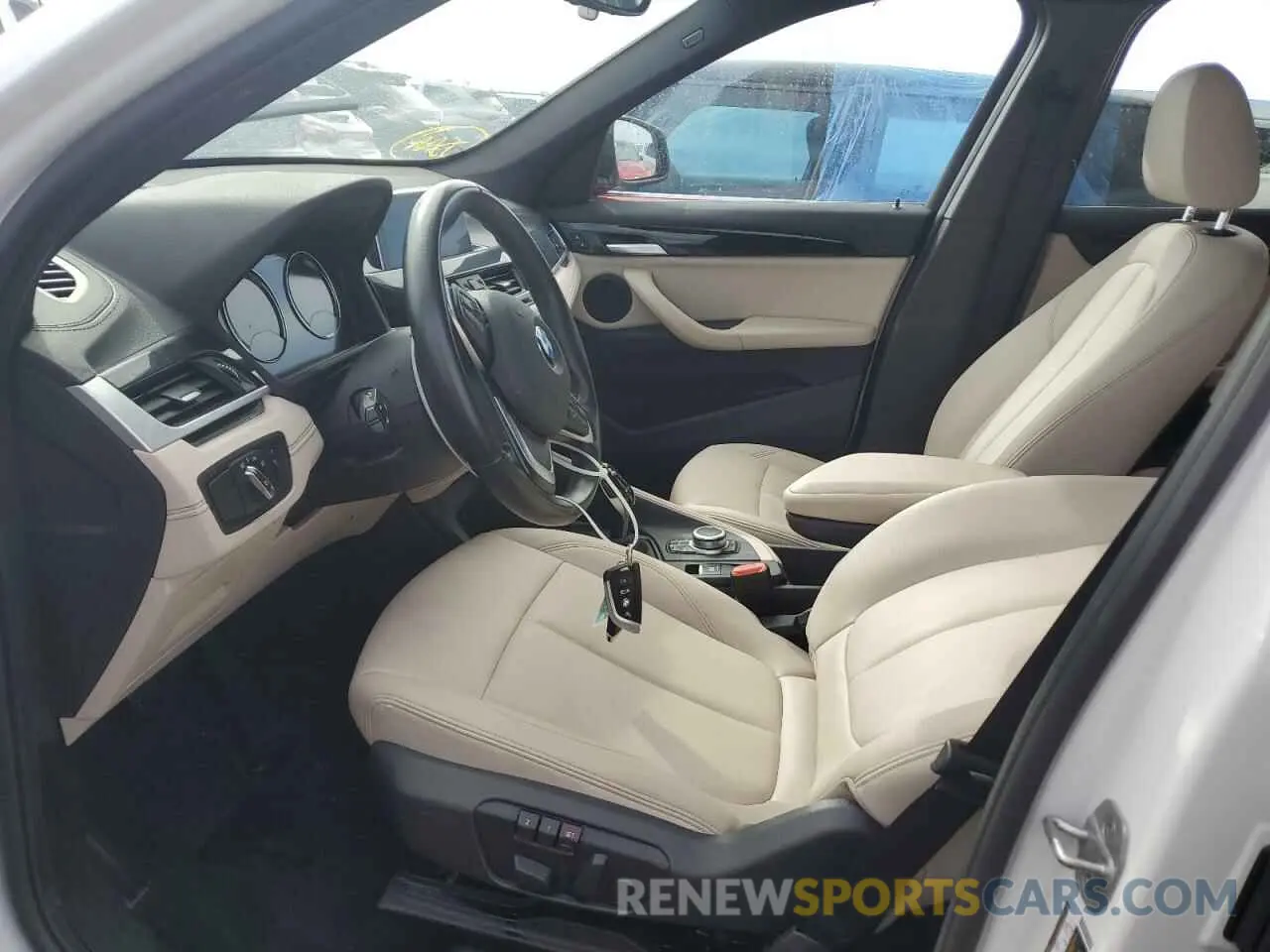 7 fotografías del automóvil dañado WBXJG7C08M5T05455 BMW X1 2021