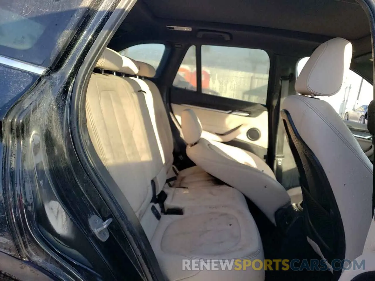 11 fotografías del automóvil dañado WBXJG7C08M5T86974 BMW X1 2021