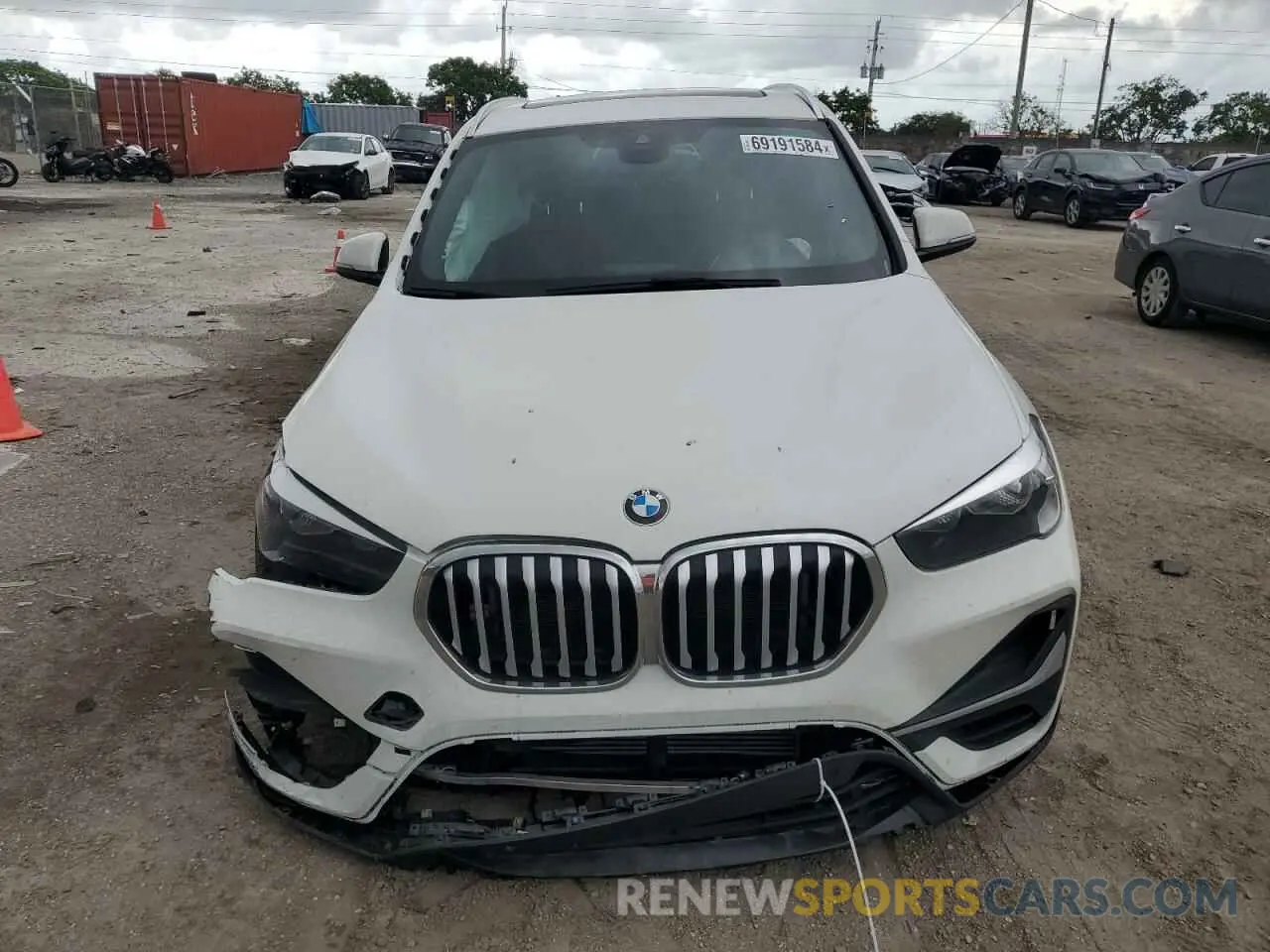 5 fotografías del automóvil dañado WBXJG7C09M5T38898 BMW X1 2021