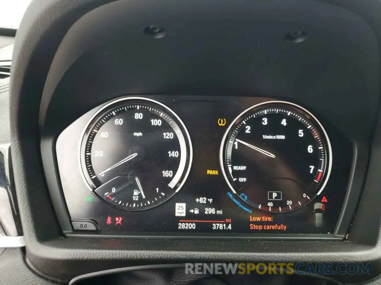 9 fotografías del automóvil dañado WBXJG7C09M5T38898 BMW X1 2021