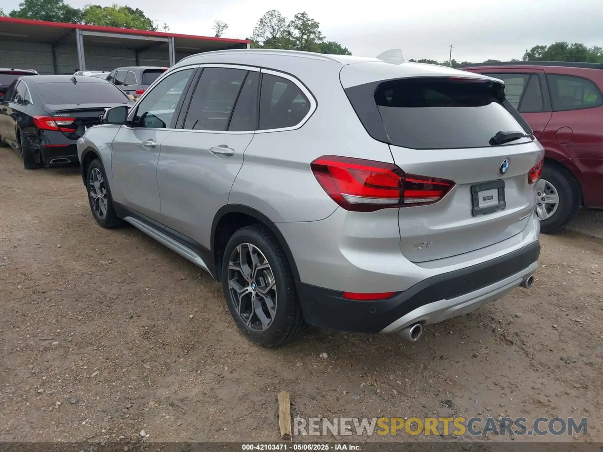 3 fotografías del automóvil dañado WBXJG7C09M5T44362 BMW X1 2021