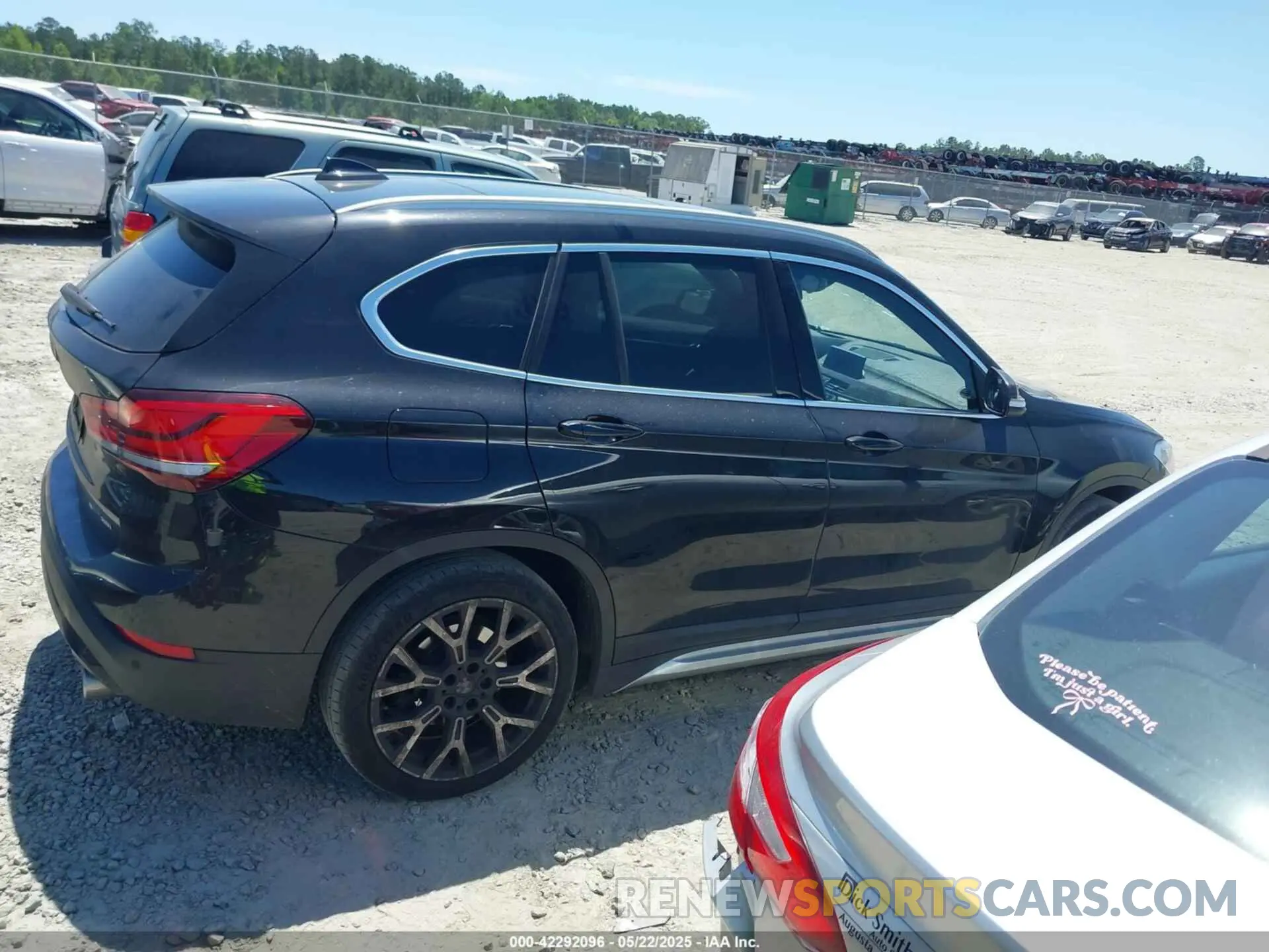 13 fotografías del automóvil dañado WBXJG7C0XM5T37677 BMW X1 2021