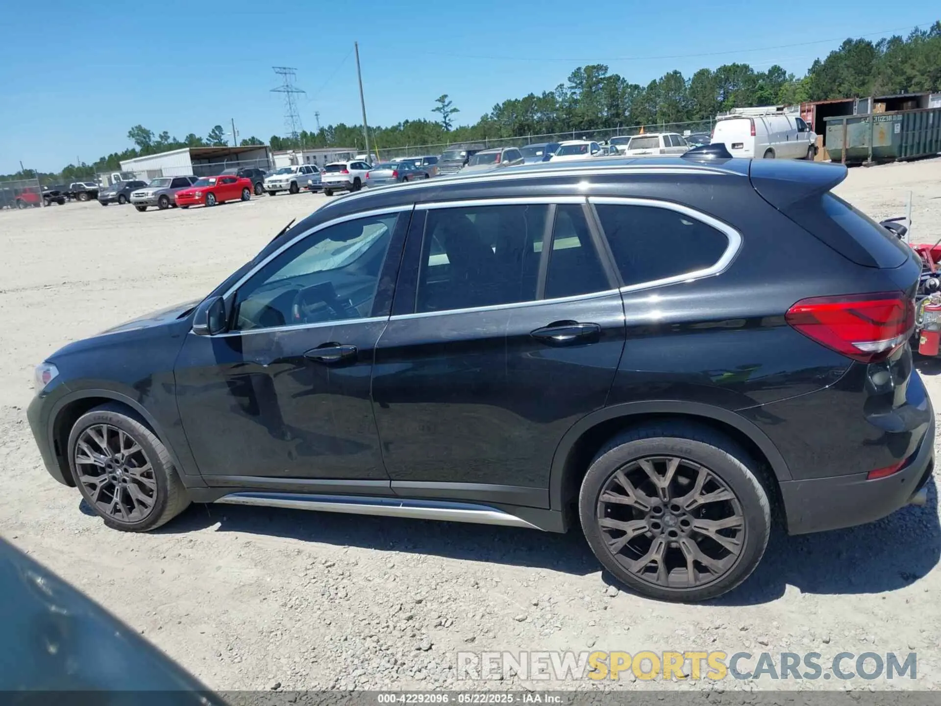 14 fotografías del automóvil dañado WBXJG7C0XM5T37677 BMW X1 2021