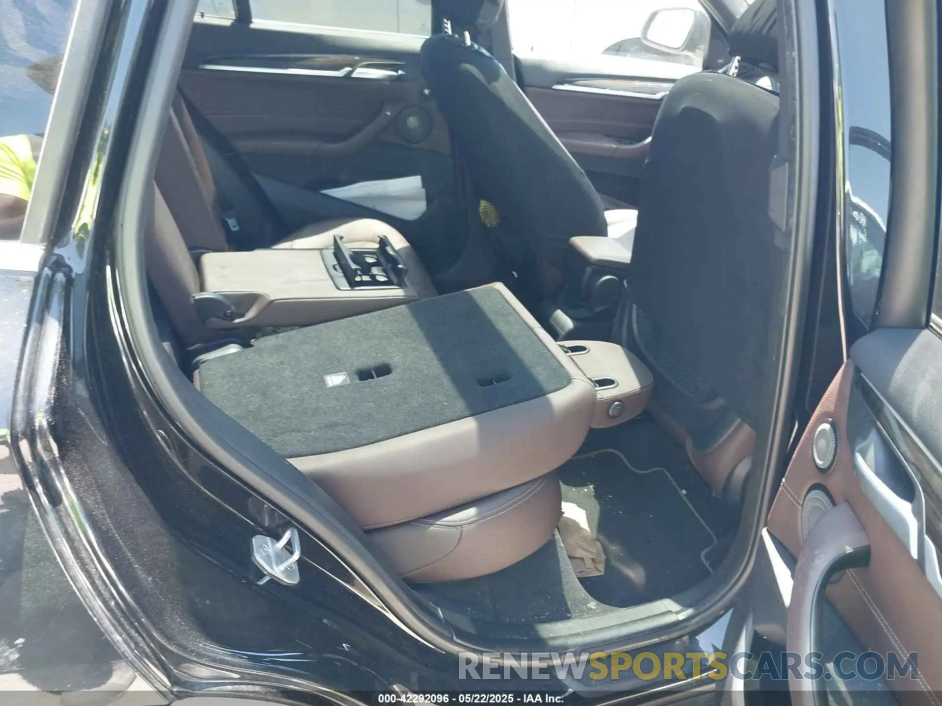 8 fotografías del automóvil dañado WBXJG7C0XM5T37677 BMW X1 2021