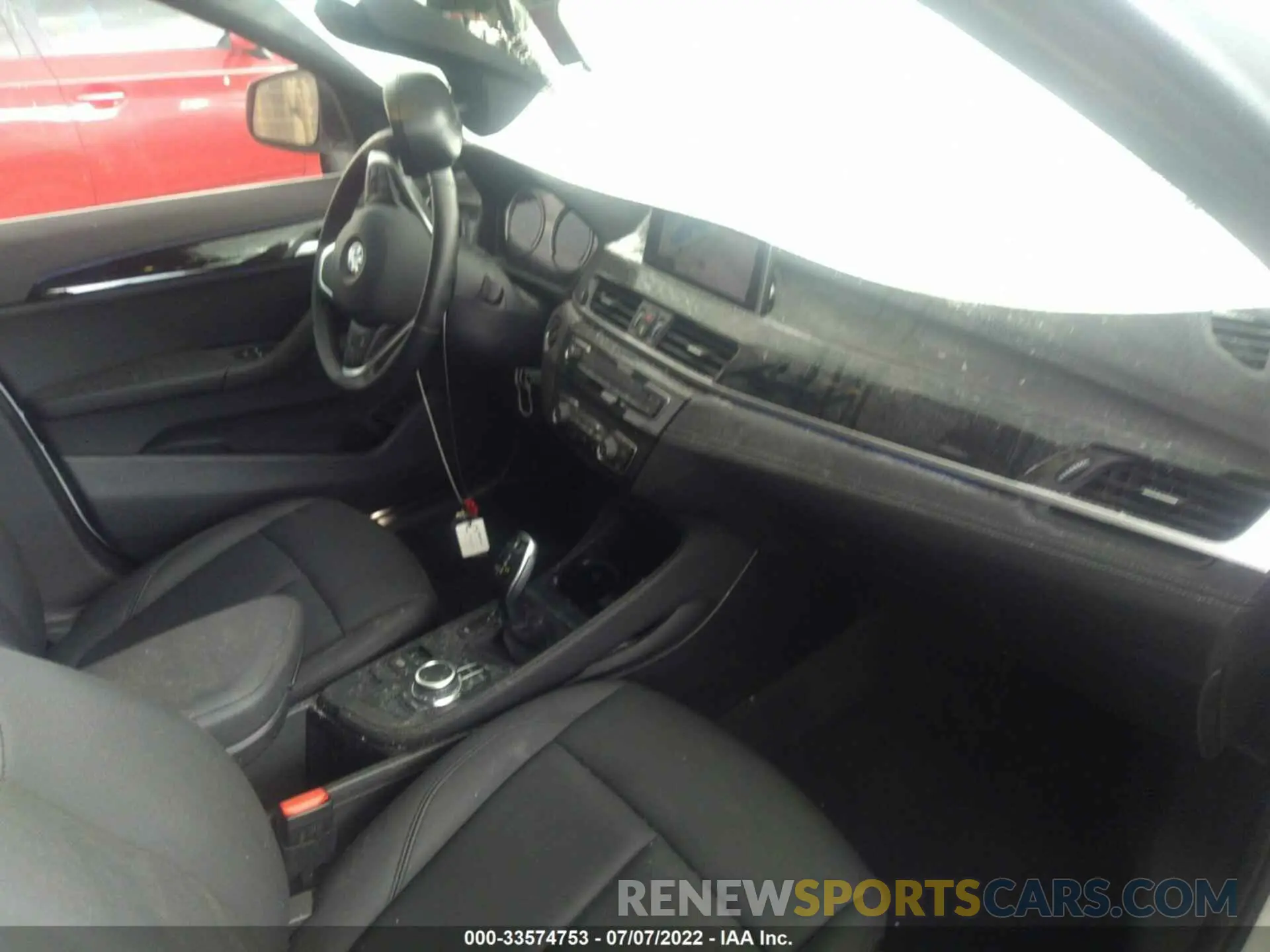 5 fotografías del automóvil dañado WBXJG9C02M3M67220 BMW X1 2021