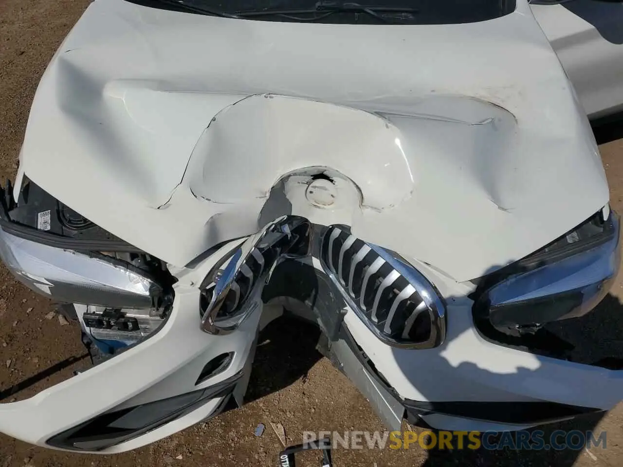 12 fotografías del automóvil dañado WBXJG9C02M5S18999 BMW X1 2021