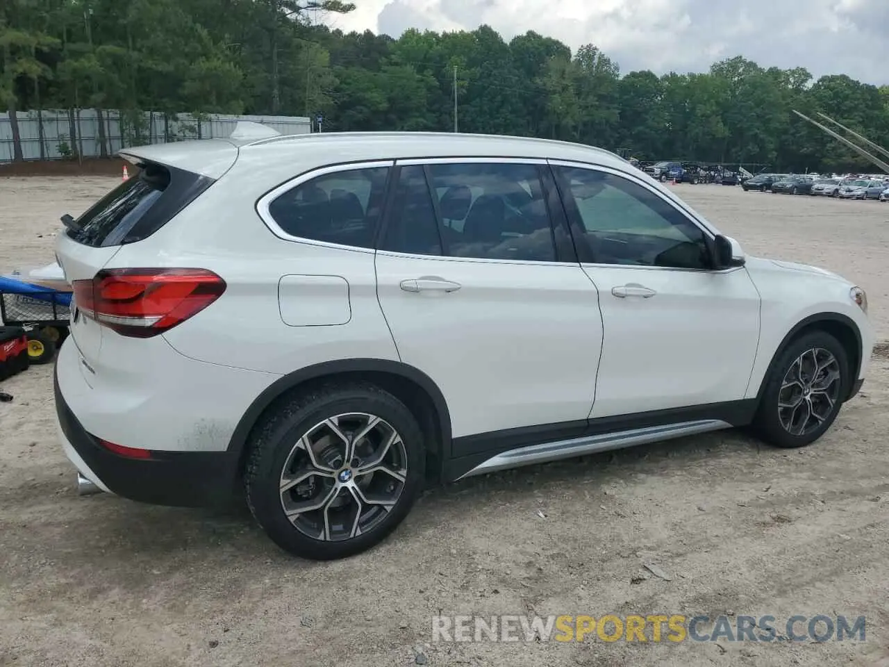 3 fotografías del automóvil dañado WBXJG9C03M5S25511 BMW X1 2021