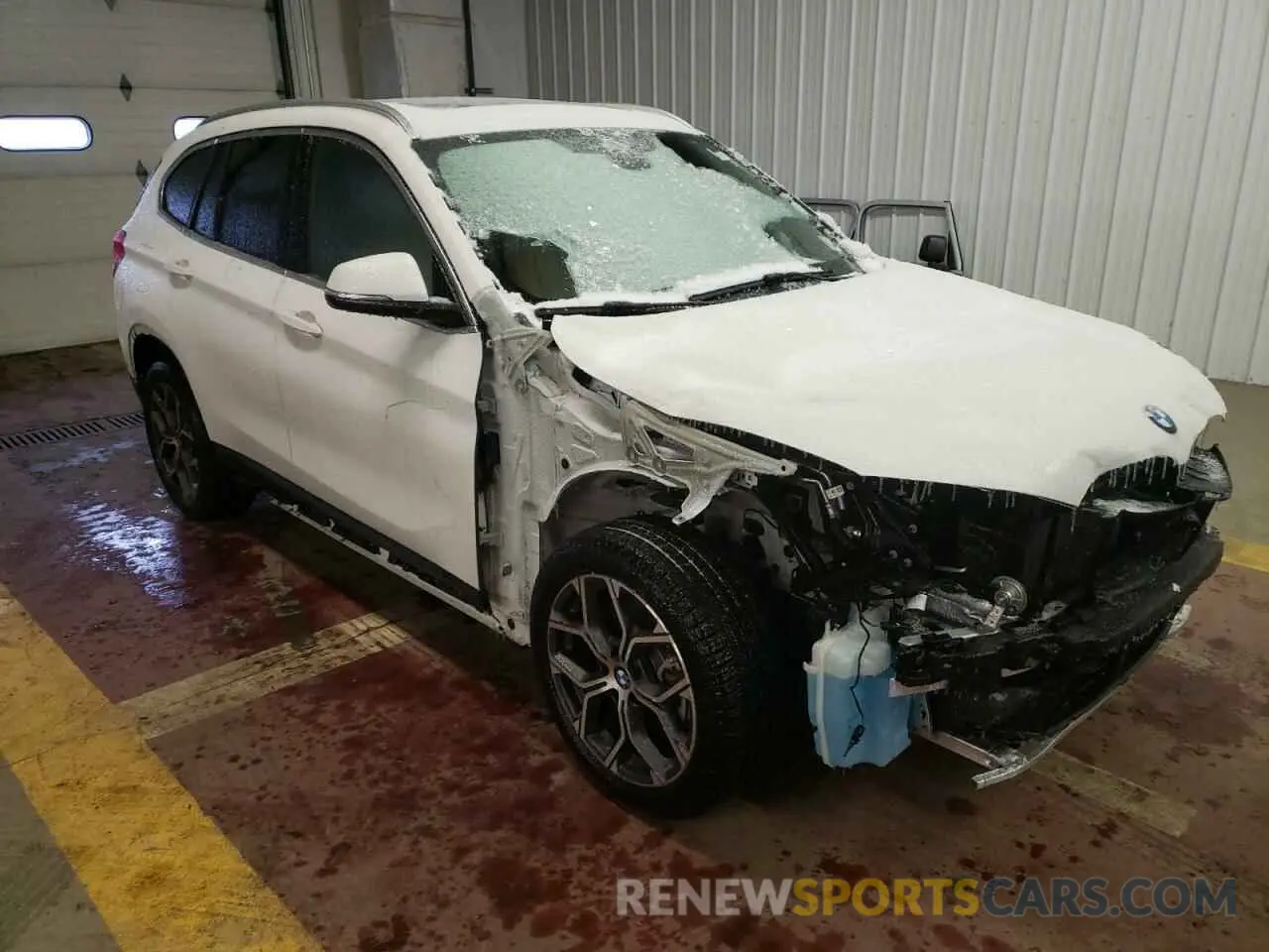 1 fotografías del automóvil dañado WBXJG9C05M5T04484 BMW X1 2021
