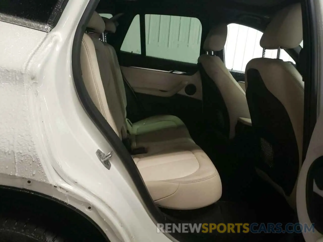 6 fotografías del automóvil dañado WBXJG9C05M5T04484 BMW X1 2021