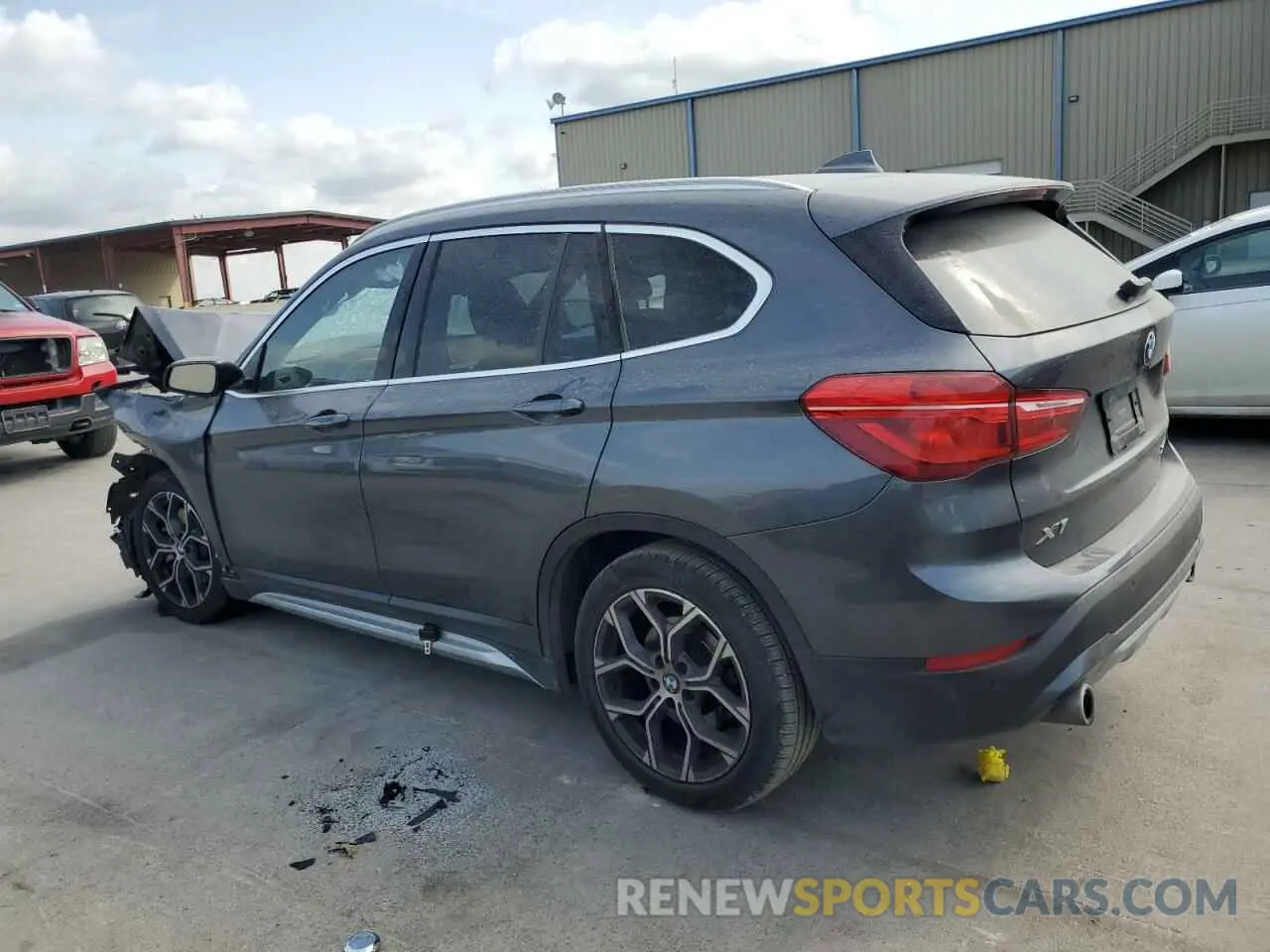2 fotografías del automóvil dañado WBXJG9C05M5T54026 BMW X1 2021