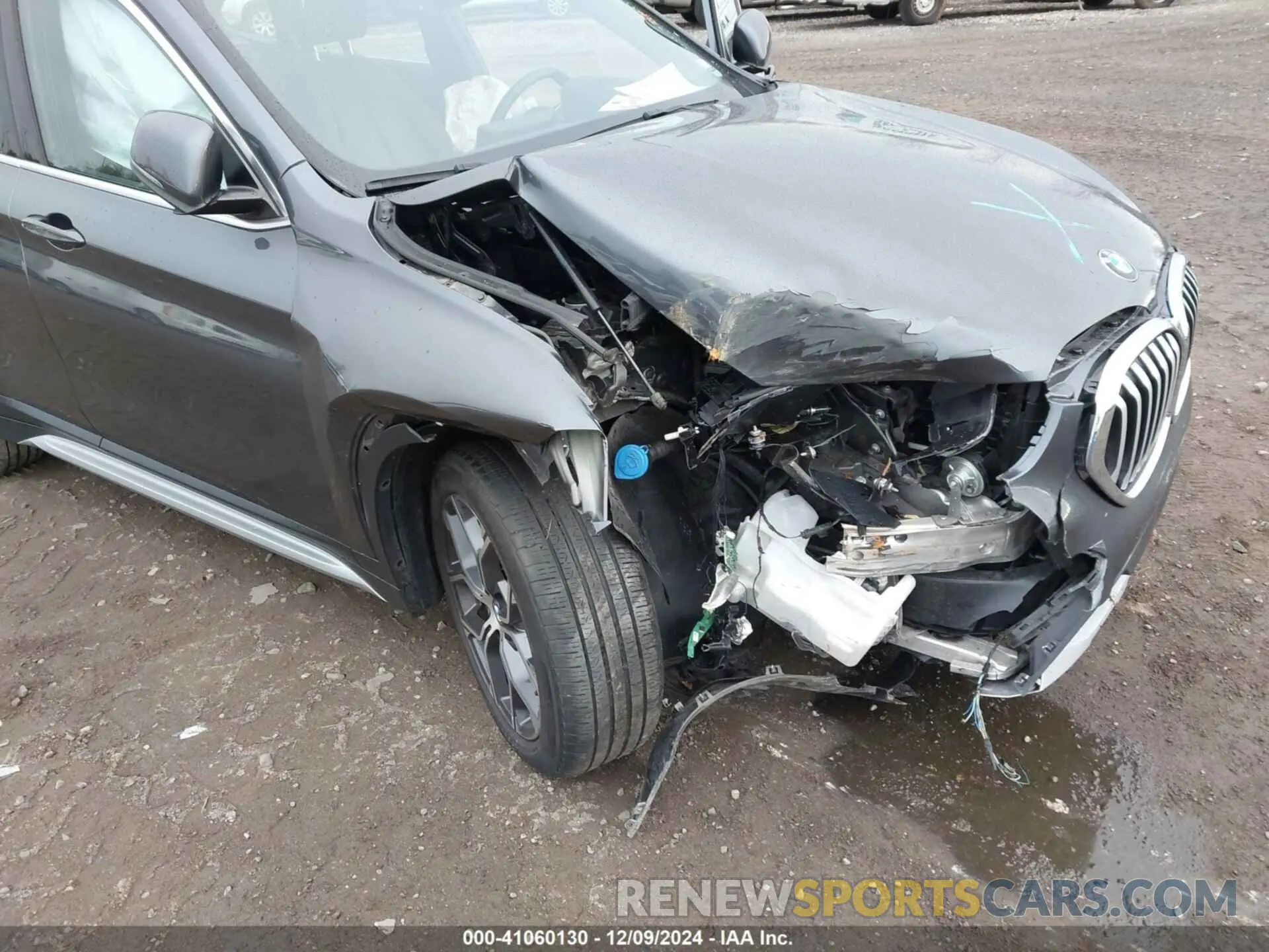 6 fotografías del automóvil dañado WBXJG9C06M5S05303 BMW X1 2021