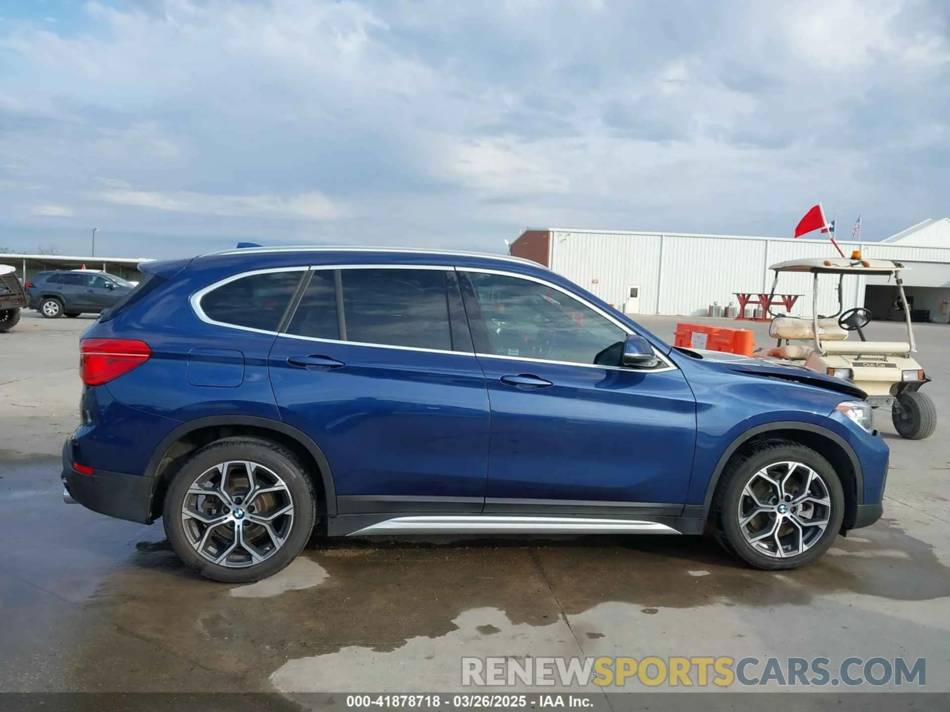 13 fotografías del automóvil dañado WBXJG9C07M5T98125 BMW X1 2021