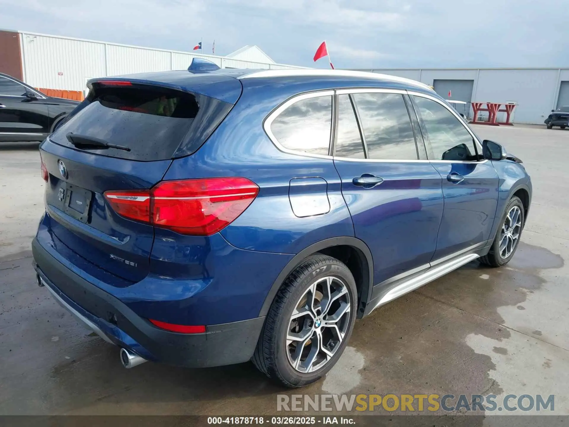 4 fotografías del automóvil dañado WBXJG9C07M5T98125 BMW X1 2021