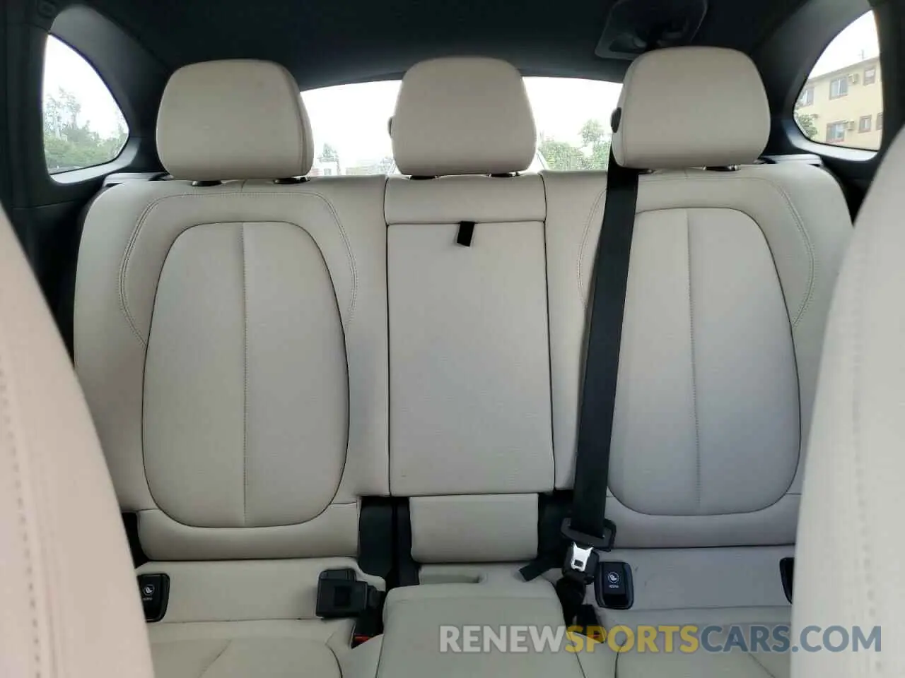 10 fotografías del automóvil dañado WBXJG9C08M5T59270 BMW X1 2021