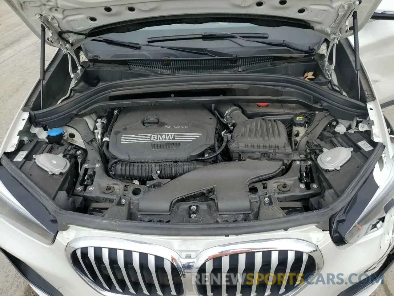14 fotografías del automóvil dañado WBXJG9C09M3M72494 BMW X1 2021
