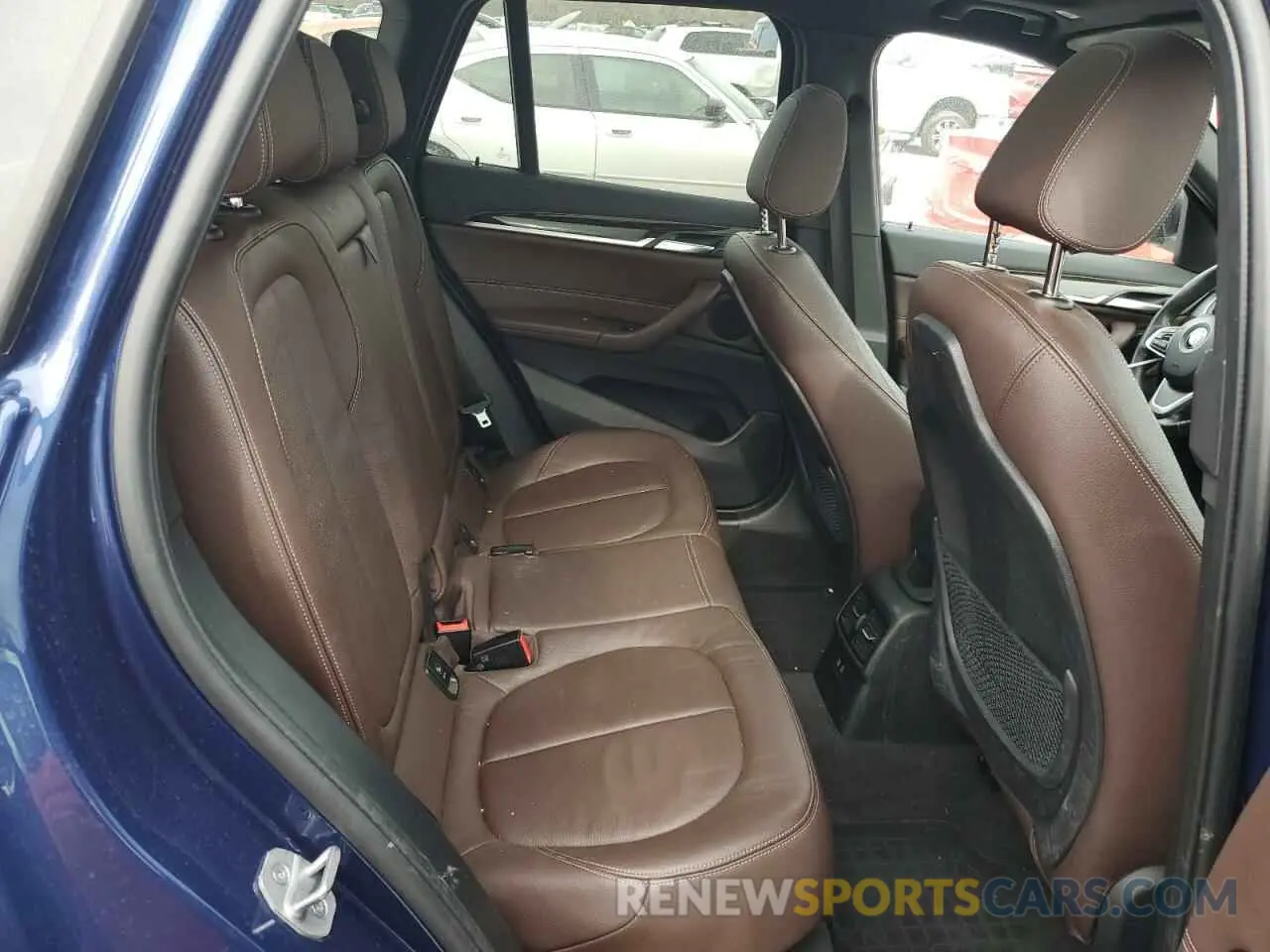 10 fotografías del automóvil dañado WBXJG9C09M5T16797 BMW X1 2021
