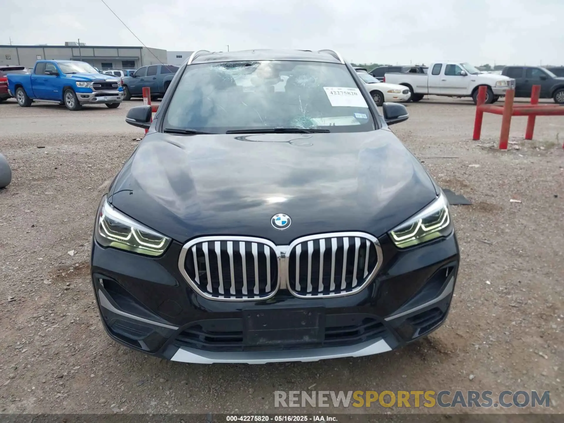 12 fotografías del automóvil dañado WBXJG7C01N5U48877 BMW X1 2022
