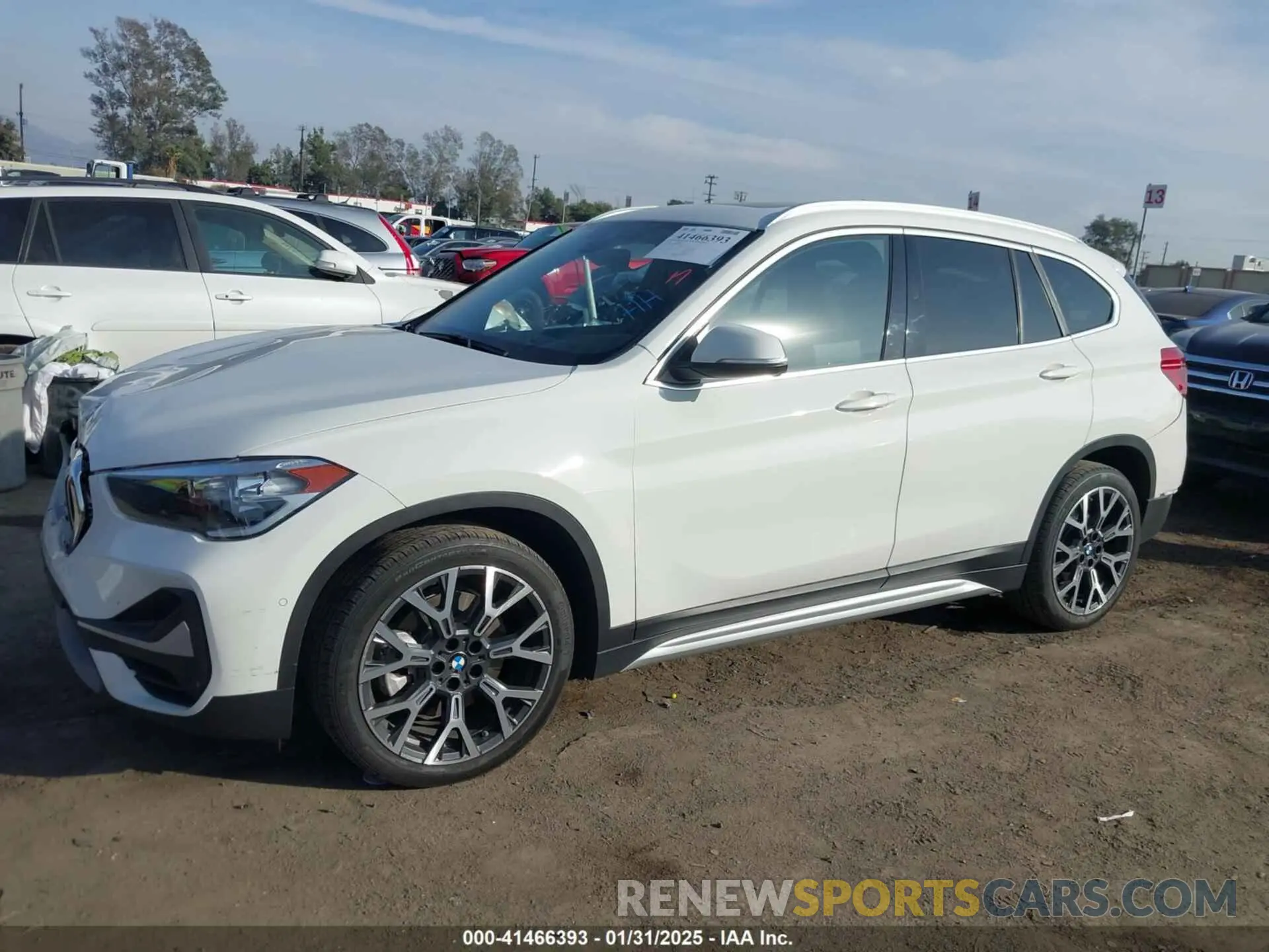 14 fotografías del automóvil dañado WBXJG7C05N5U58988 BMW X1 2022