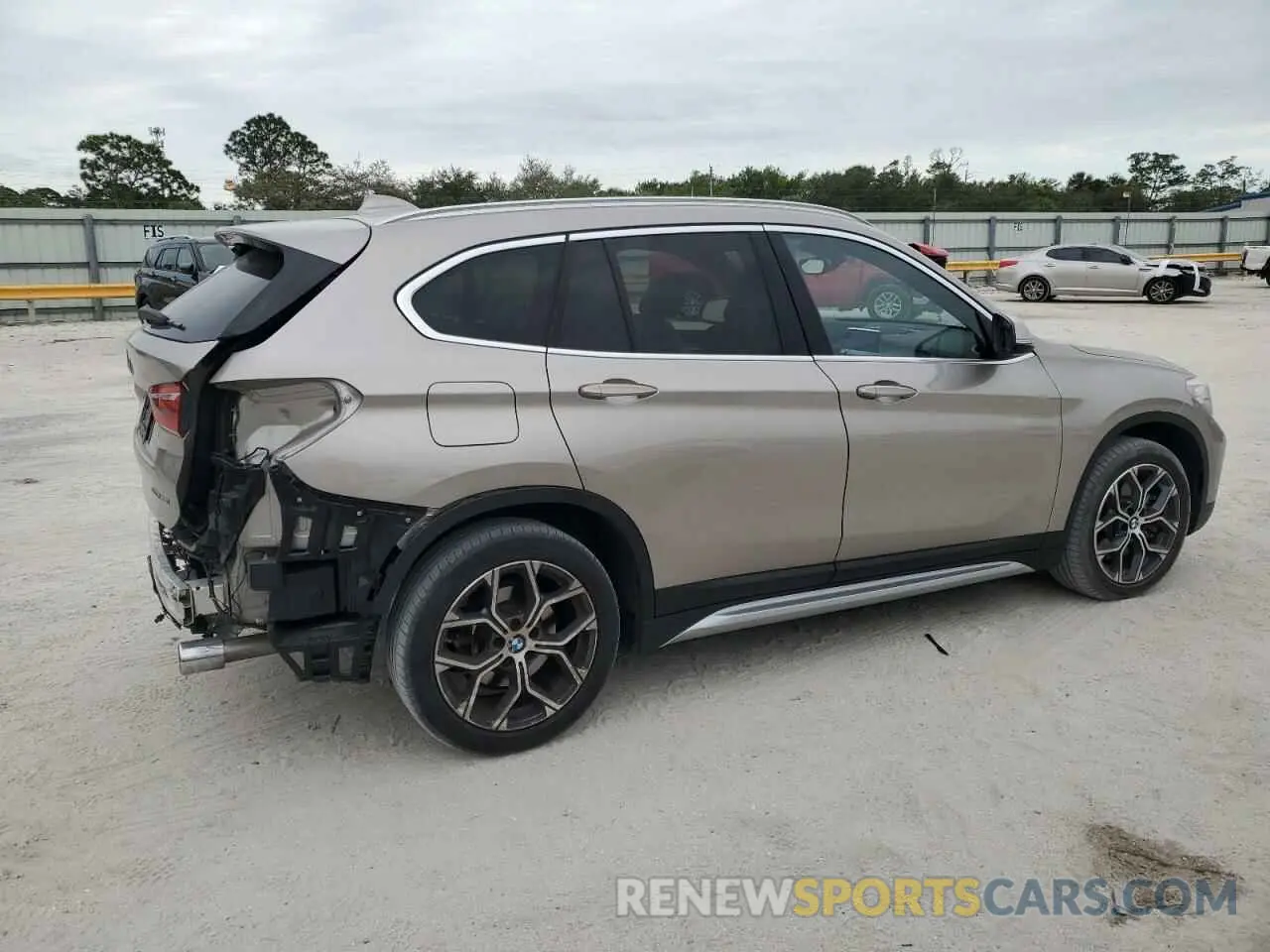 3 fotografías del automóvil dañado WBXJG7C07N5V39345 BMW X1 2022