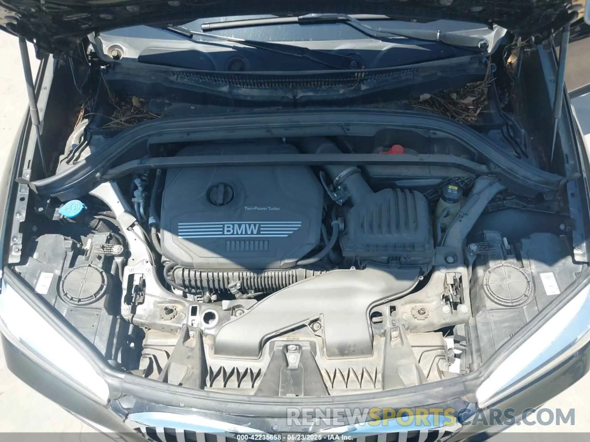 10 fotografías del automóvil dañado WBXJG7C0XN5U81764 BMW X1 2022