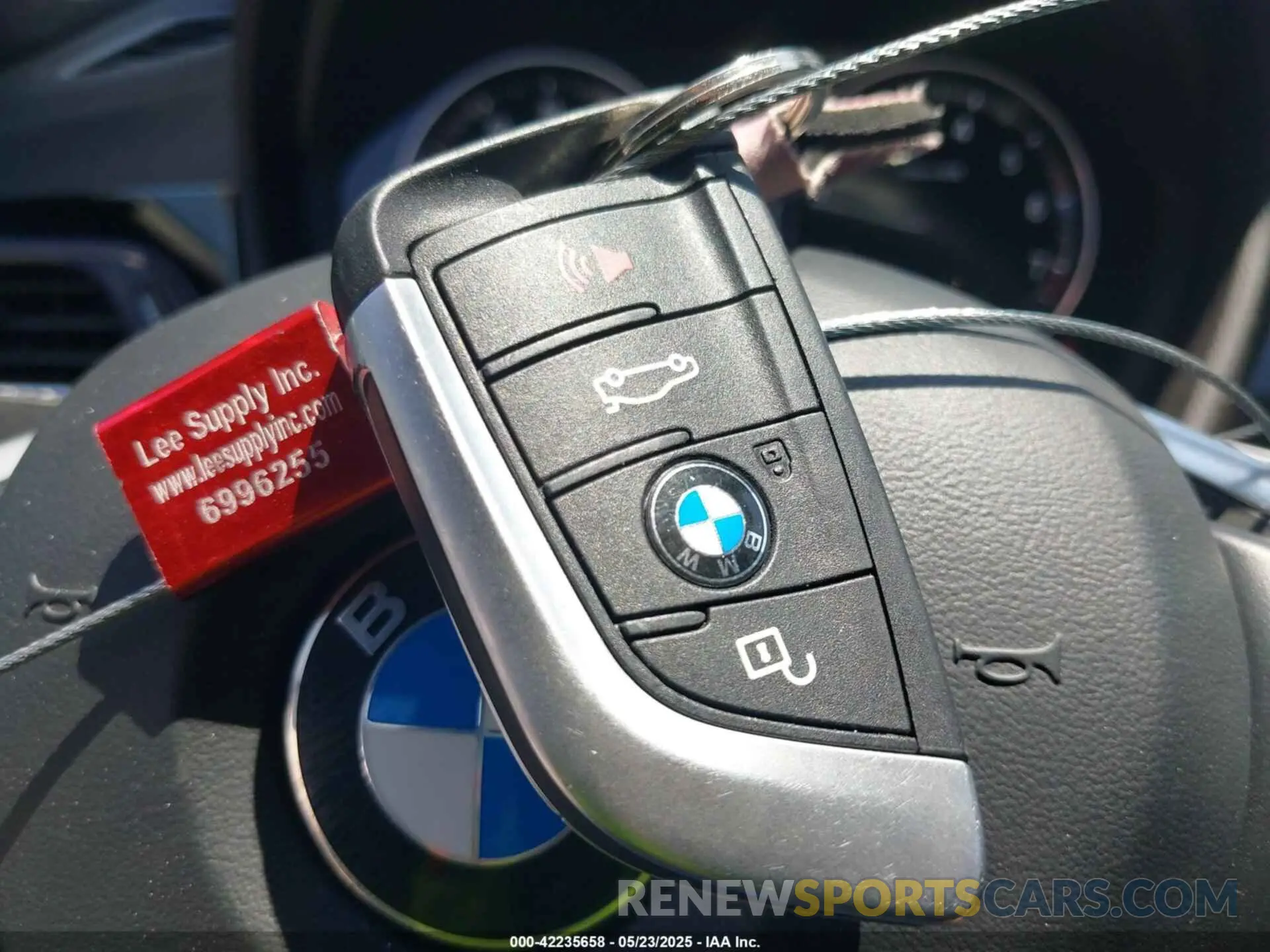 11 fotografías del automóvil dañado WBXJG7C0XN5U81764 BMW X1 2022