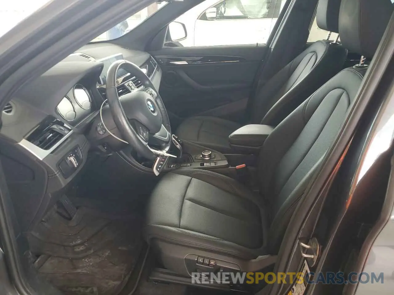 7 fotografías del automóvil dañado WBXJG9C05N5U77973 BMW X1 2022