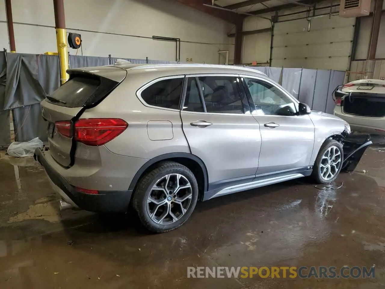 3 fotografías del automóvil dañado WBXJG9C05N5U85555 BMW X1 2022
