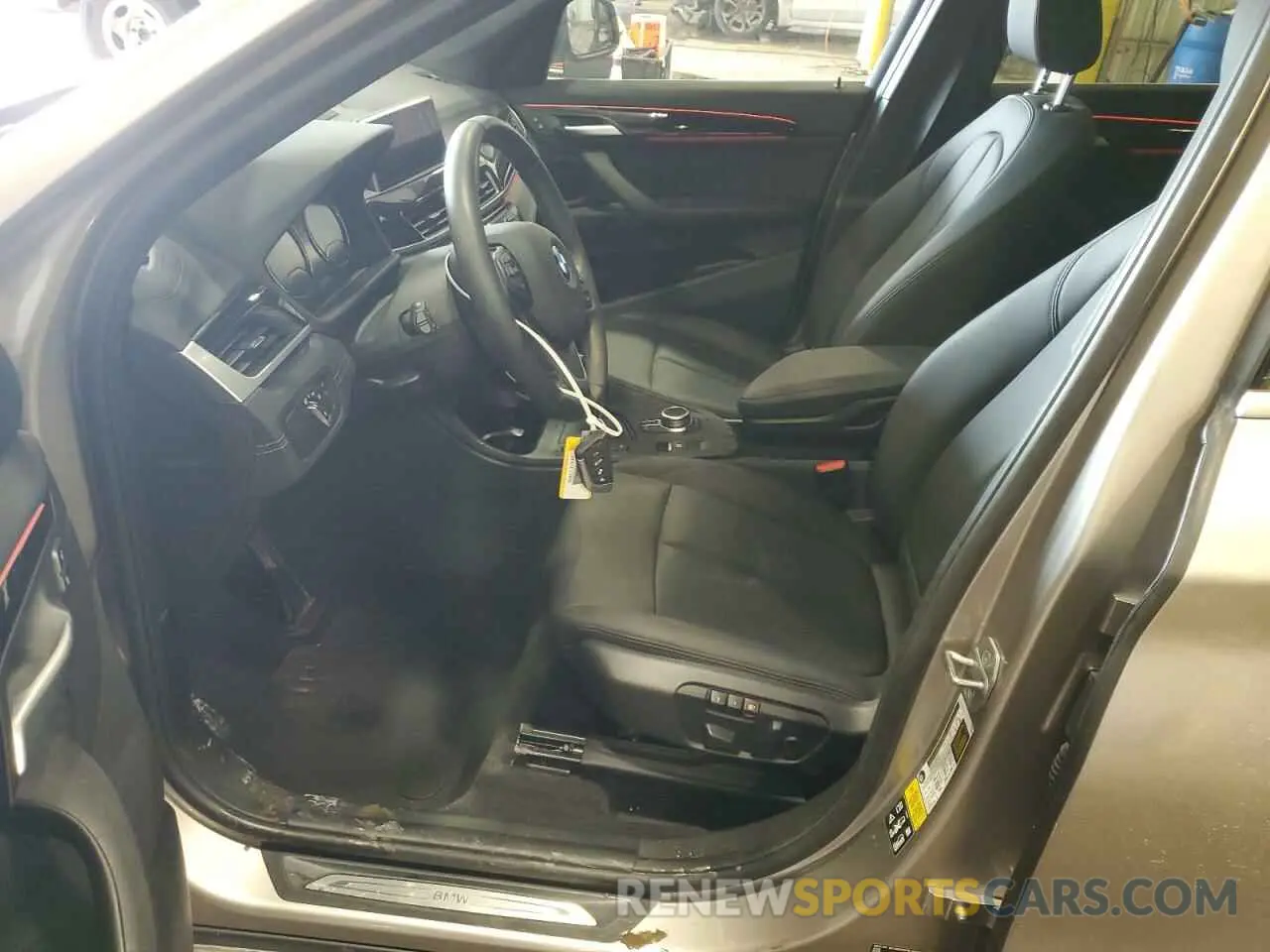 7 fotografías del automóvil dañado WBXJG9C05N5U85555 BMW X1 2022