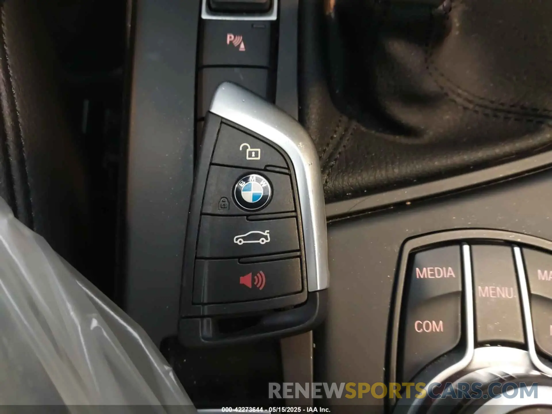 11 fotografías del automóvil dañado WBXJG9C09N5U69567 BMW X1 2022