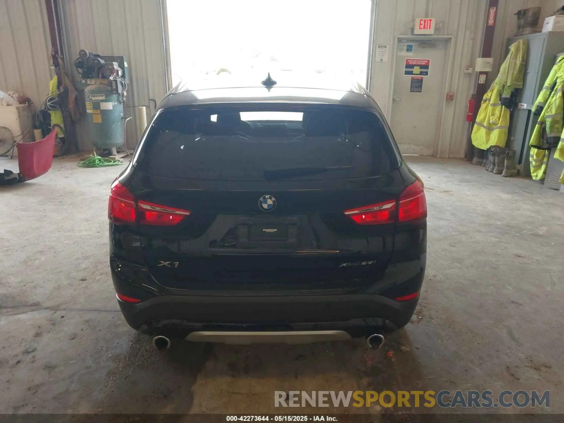 16 fotografías del automóvil dañado WBXJG9C09N5U69567 BMW X1 2022