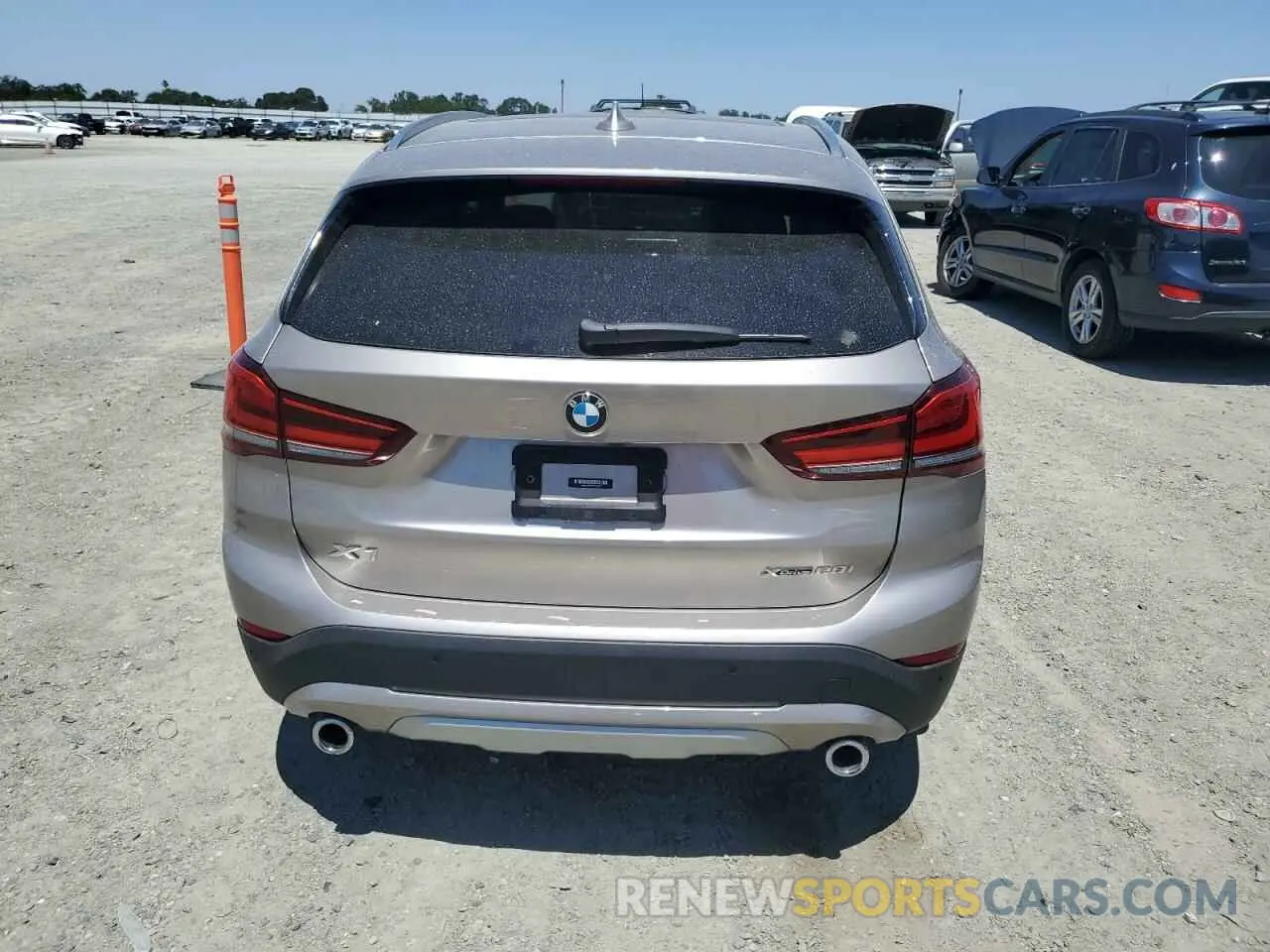 6 fotografías del automóvil dañado WBXJG9C0XN5V40453 BMW X1 2022