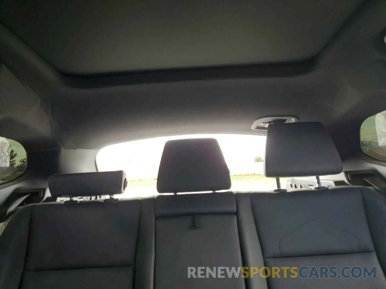 10 fotografías del automóvil dañado WBX73EF00P5W09504 BMW X1 2023