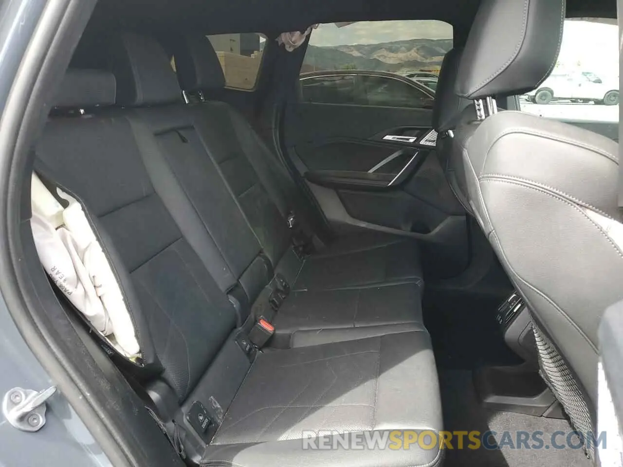 12 fotografías del automóvil dañado WBX73EF00P5W09504 BMW X1 2023