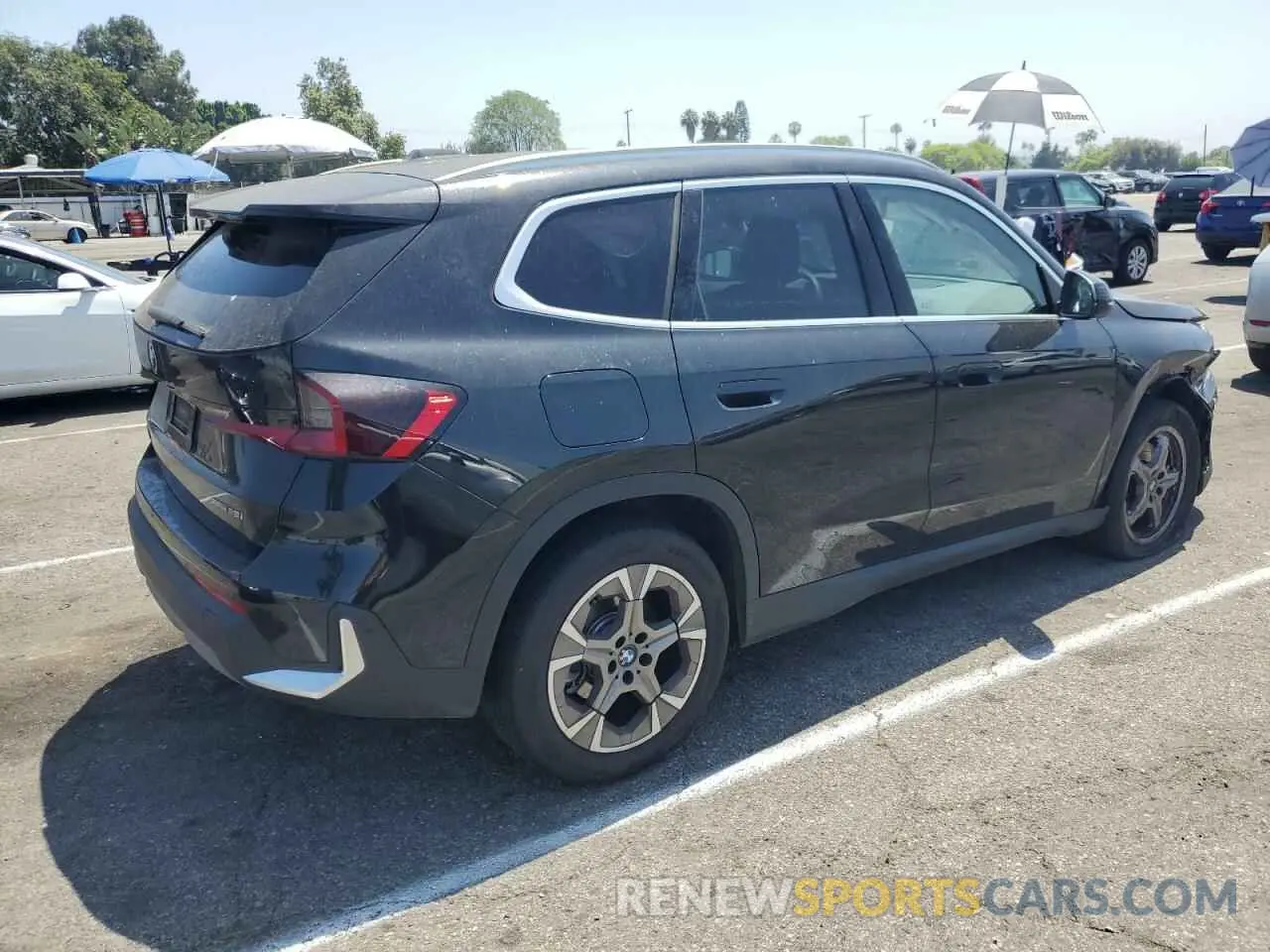 3 fotografías del automóvil dañado WBX73EF01P5X52090 BMW X1 2023